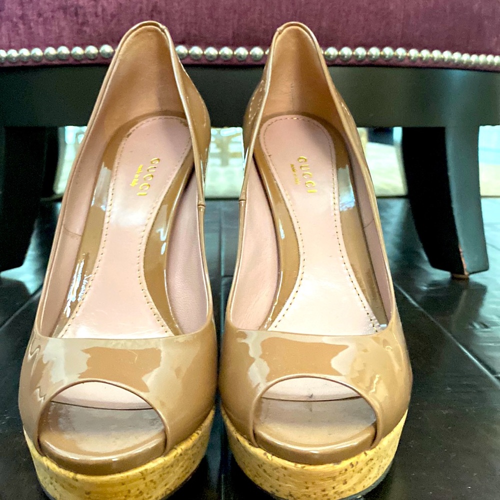 Gucci peep toe heels